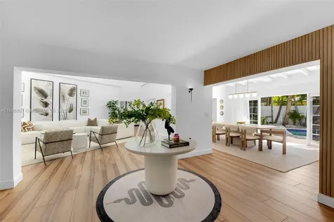 200 W Mcintyre Street Key Biscayne FL 33149