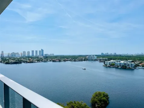 17111 Biscayne Boulevard North Miami Beach FL 33160