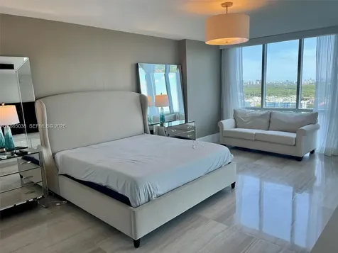 17111 Biscayne Boulevard North Miami Beach FL 33160