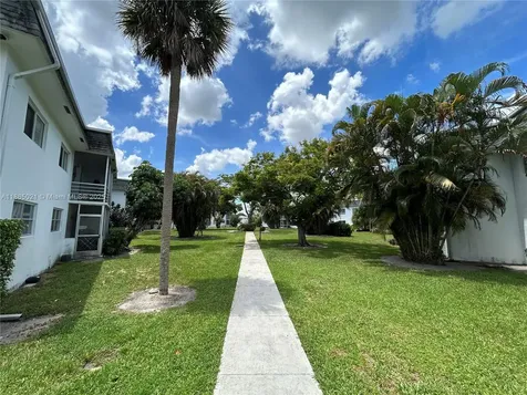 6505 Winfield Boulevard Margate FL 33063