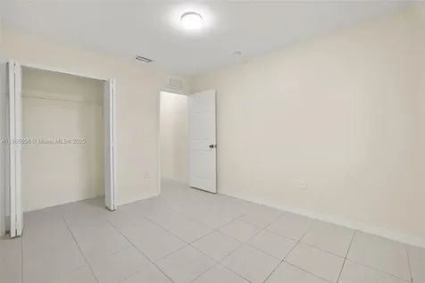 8919 SW 222nd Terrace Cutler Bay FL 33190