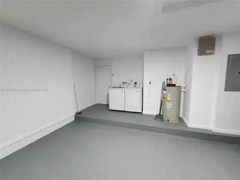 1701 NW 6th Avenue Fort Lauderdale FL 33311