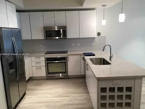 999 SW 1st Avenue Miami FL 33130