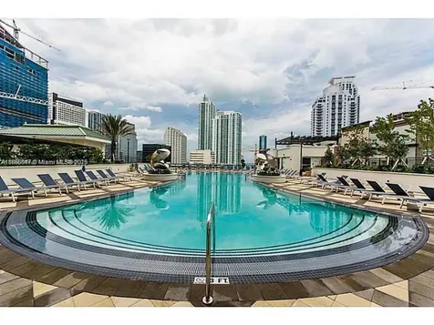 999 SW 1st Avenue Miami FL 33130