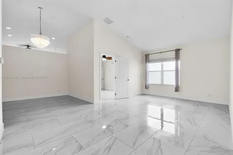 9764 NW 32nd Street Doral FL 33172