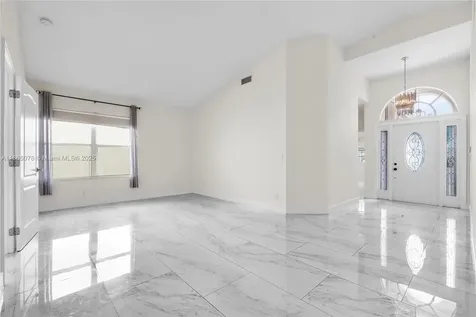 9764 NW 32nd Street Doral FL 33172