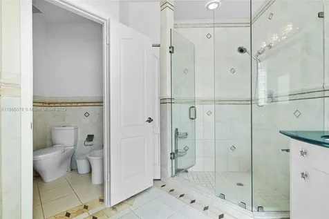 9764 NW 32nd Street Doral FL 33172