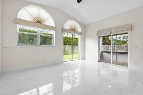 9764 NW 32nd Street Doral FL 33172