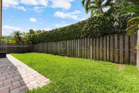 9764 NW 32nd Street Doral FL 33172