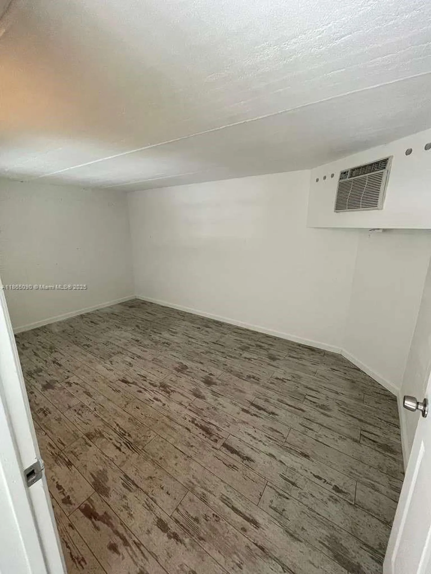 1771 Blount Road Pompano Beach FL 33069