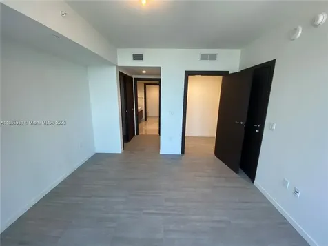 1000 Brickell Plaza Miami FL 33131