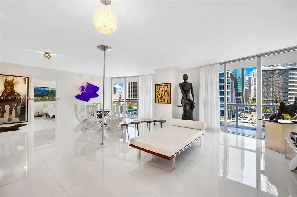 475 Brickell Avenue Miami FL 33131