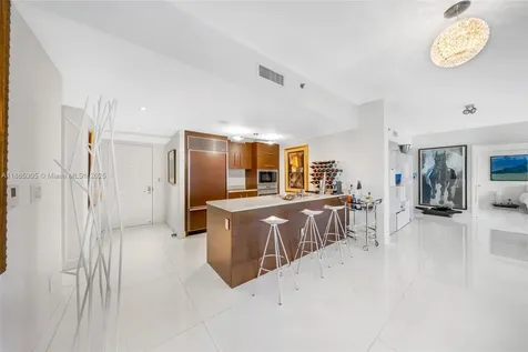 475 Brickell Avenue Miami FL 33131