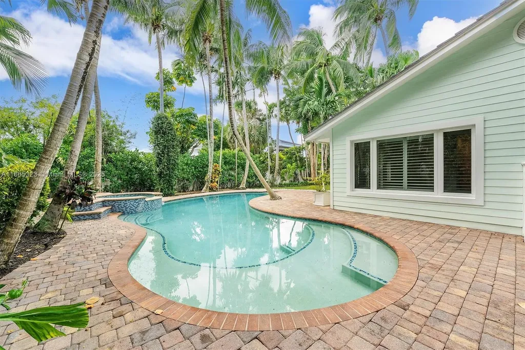 746 Marble Court Boca Raton FL 33432