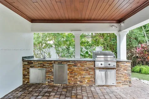 746 Marble Court Boca Raton FL 33432