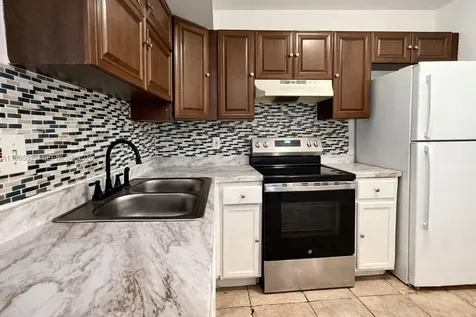 3700 NW 21st Street Lauderdale Lakes FL 33311