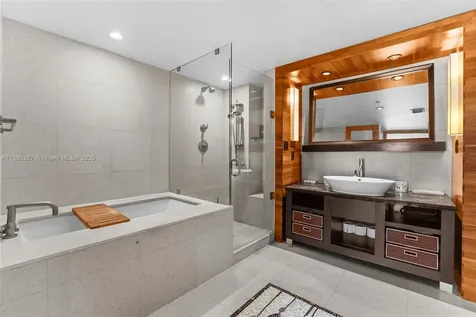 6801 Collins Avenue Miami Beach FL 33141