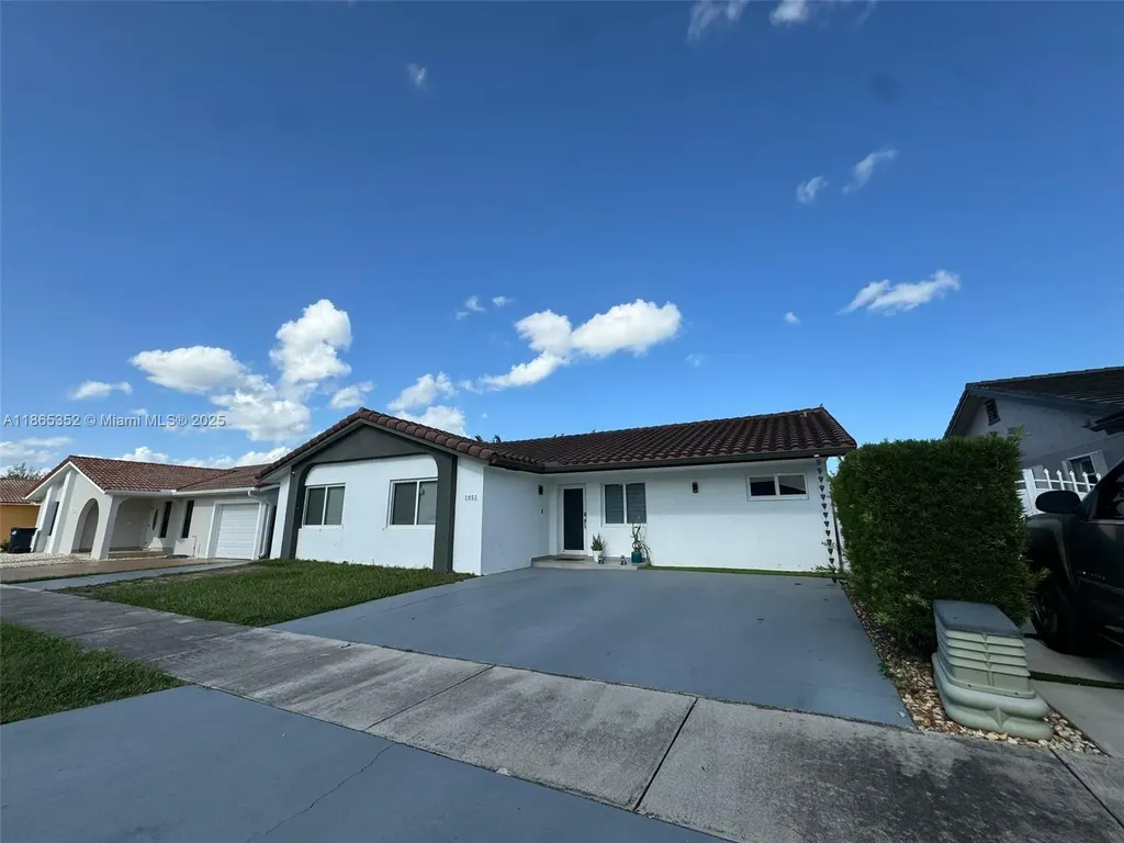 1051 NW 128th Avenue Miami FL 33182