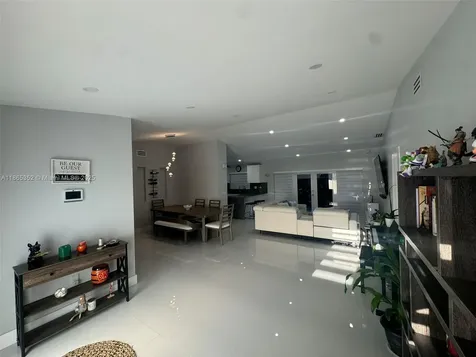 1051 NW 128th Avenue Miami FL 33182