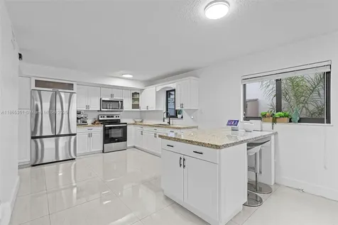 8705 NW 150th Terrace Miami Lakes FL 33018