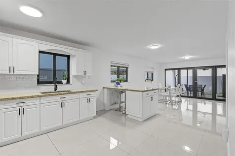 8705 NW 150th Terrace Miami Lakes FL 33018