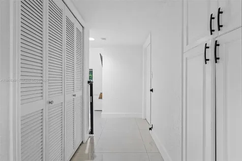 8705 NW 150th Terrace Miami Lakes FL 33018