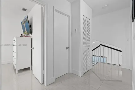 8705 NW 150th Terrace Miami Lakes FL 33018