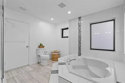 8705 NW 150th Terrace Miami Lakes FL 33018