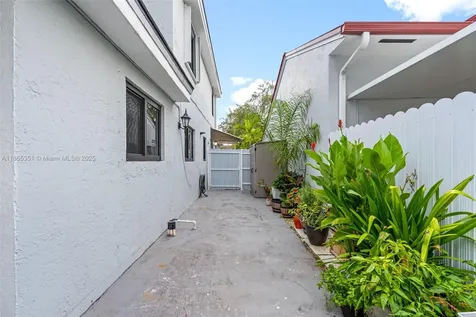 8705 NW 150th Terrace Miami Lakes FL 33018