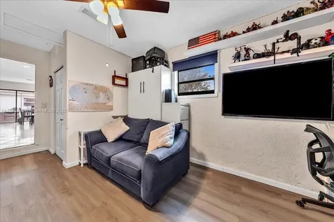 4916 NW 92nd Avenue Sunrise FL 33351