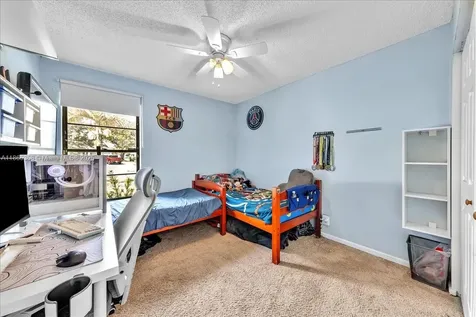 4916 NW 92nd Avenue Sunrise FL 33351