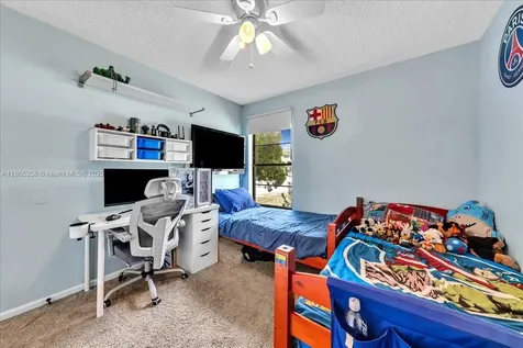 4916 NW 92nd Avenue Sunrise FL 33351