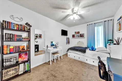4916 NW 92nd Avenue Sunrise FL 33351