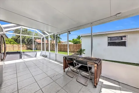 4916 NW 92nd Avenue Sunrise FL 33351