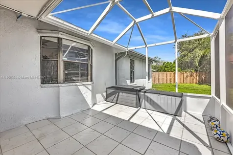 4916 NW 92nd Avenue Sunrise FL 33351