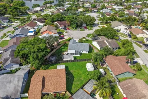 4916 NW 92nd Avenue Sunrise FL 33351