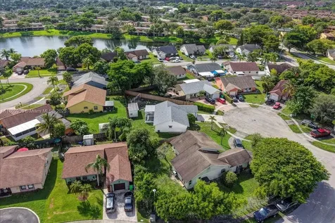 4916 NW 92nd Avenue Sunrise FL 33351