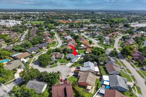 4916 NW 92nd Avenue Sunrise FL 33351