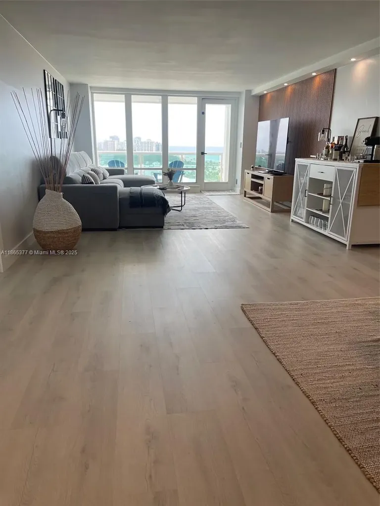 2100 S Ocean Lane Fort Lauderdale FL 33316