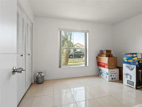 19253 NW 22nd Street Pembroke Pines FL 33029
