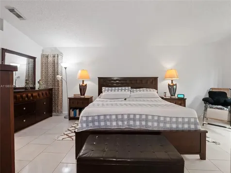 19253 NW 22nd Street Pembroke Pines FL 33029