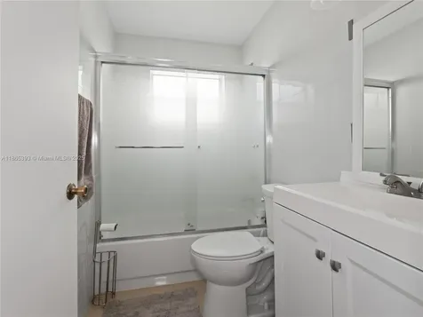 19253 NW 22nd Street Pembroke Pines FL 33029