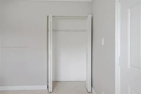 1721 SW 46th Avenue Fort Lauderdale FL 33317