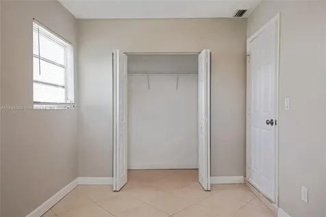 1721 SW 46th Avenue Fort Lauderdale FL 33317