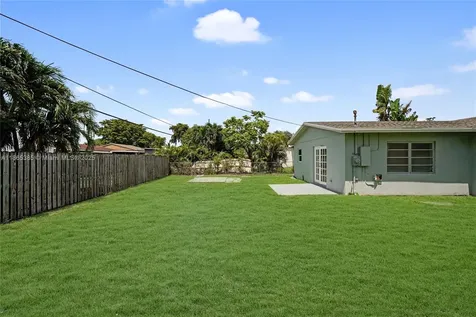 1721 SW 46th Avenue Fort Lauderdale FL 33317