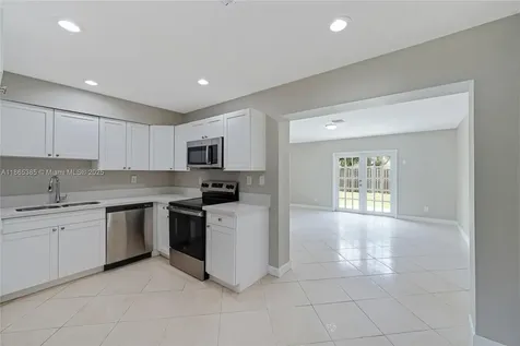 1721 SW 46th Avenue Fort Lauderdale FL 33317