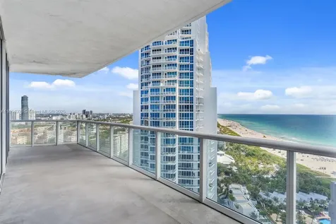 100 S Pointe Drive Miami Beach FL 33139