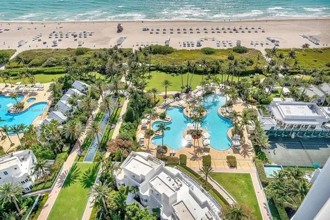 100 S Pointe Drive Miami Beach FL 33139