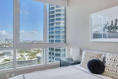100 S Pointe Drive Miami Beach FL 33139