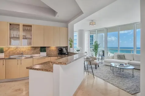 100 S Pointe Drive Miami Beach FL 33139